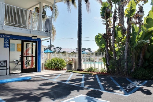 Motel 6 San Luis Obispo North image 24