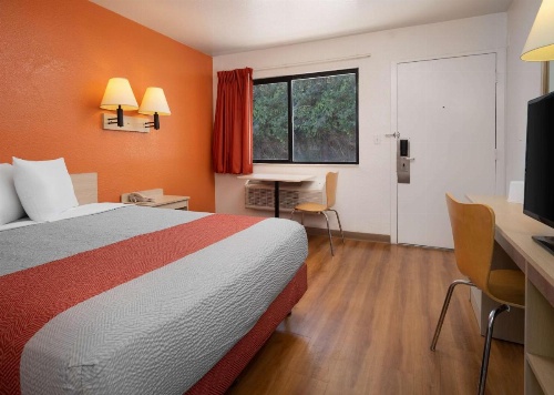 Motel 6 San Luis Obispo North image 40