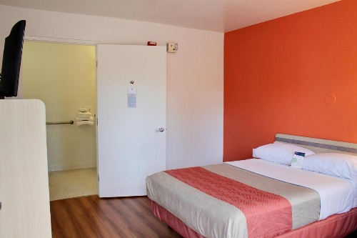 Motel 6 San Luis Obispo North image 9